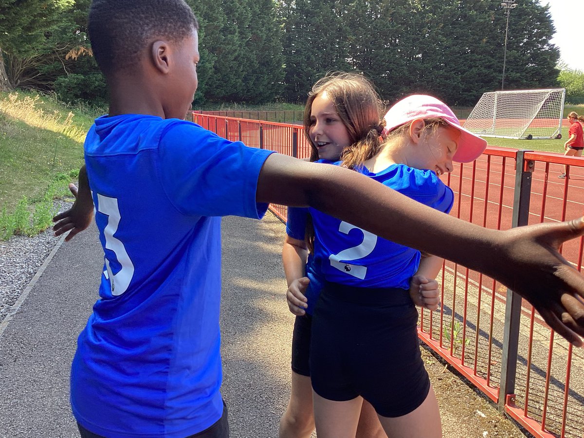 Supporting our own! Fabulous <a href="/GSPriYear5/">Miss Larcombe & Mrs Lloyd</a> <a href="/TorfaenH_S_F/">Torfaen Health, Sport & Fitness</a>