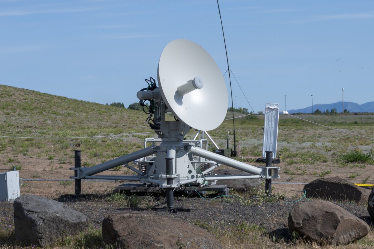 usairforce's tweet image. We&apos;re upgrading our Command &amp;amp; Control systems with Global ASNT! 📡

This system allows for the rapid dissemination of critical information to bomber, tanker &amp;amp; reconnaissance aircrews, even in challenging environments.

🔗👇
dvidshub.net/r/r9p77n