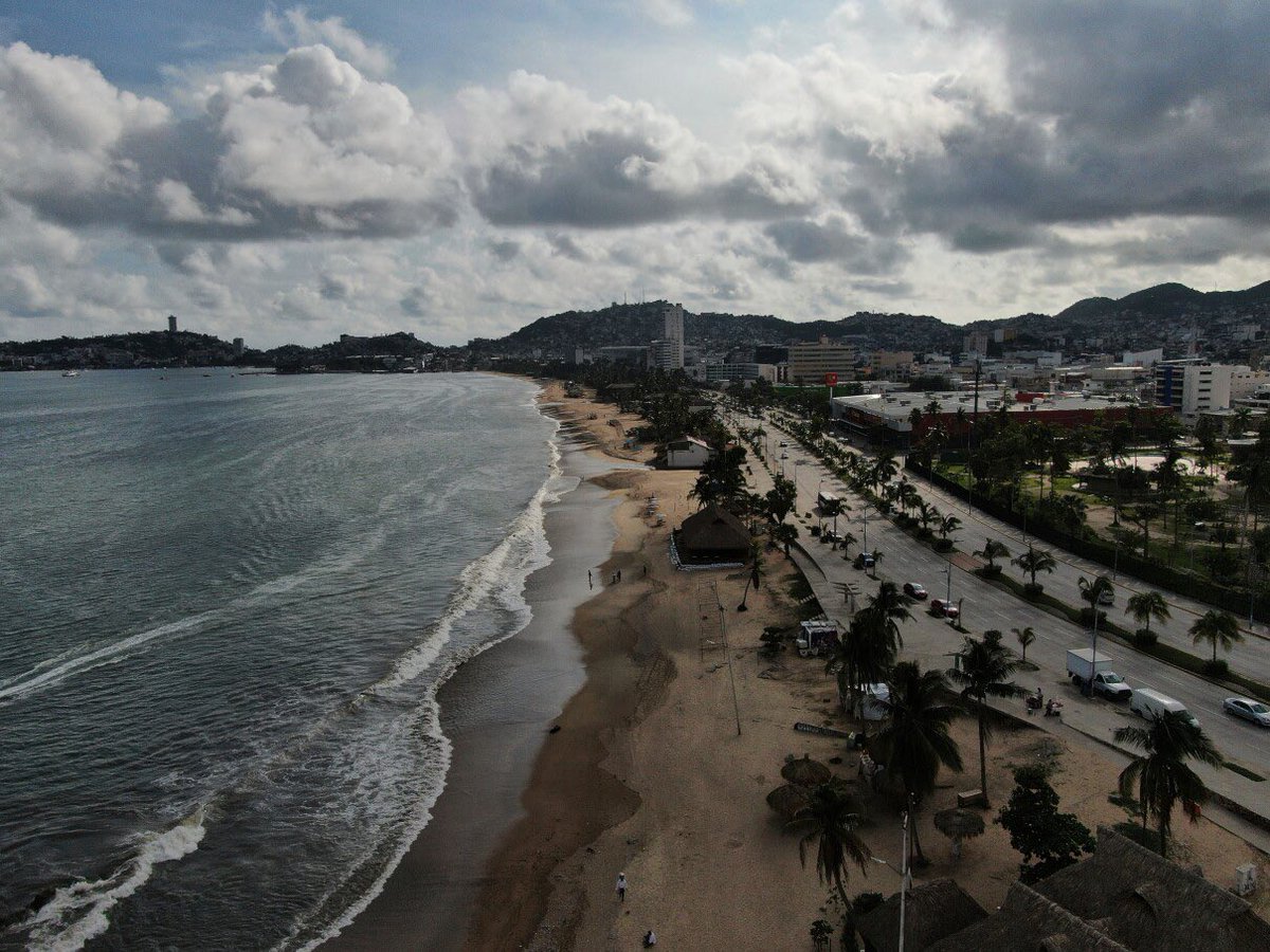 Erick makes landfall in southern Mexico as a Category 3 hurricane

apnews.com/article/hurric…