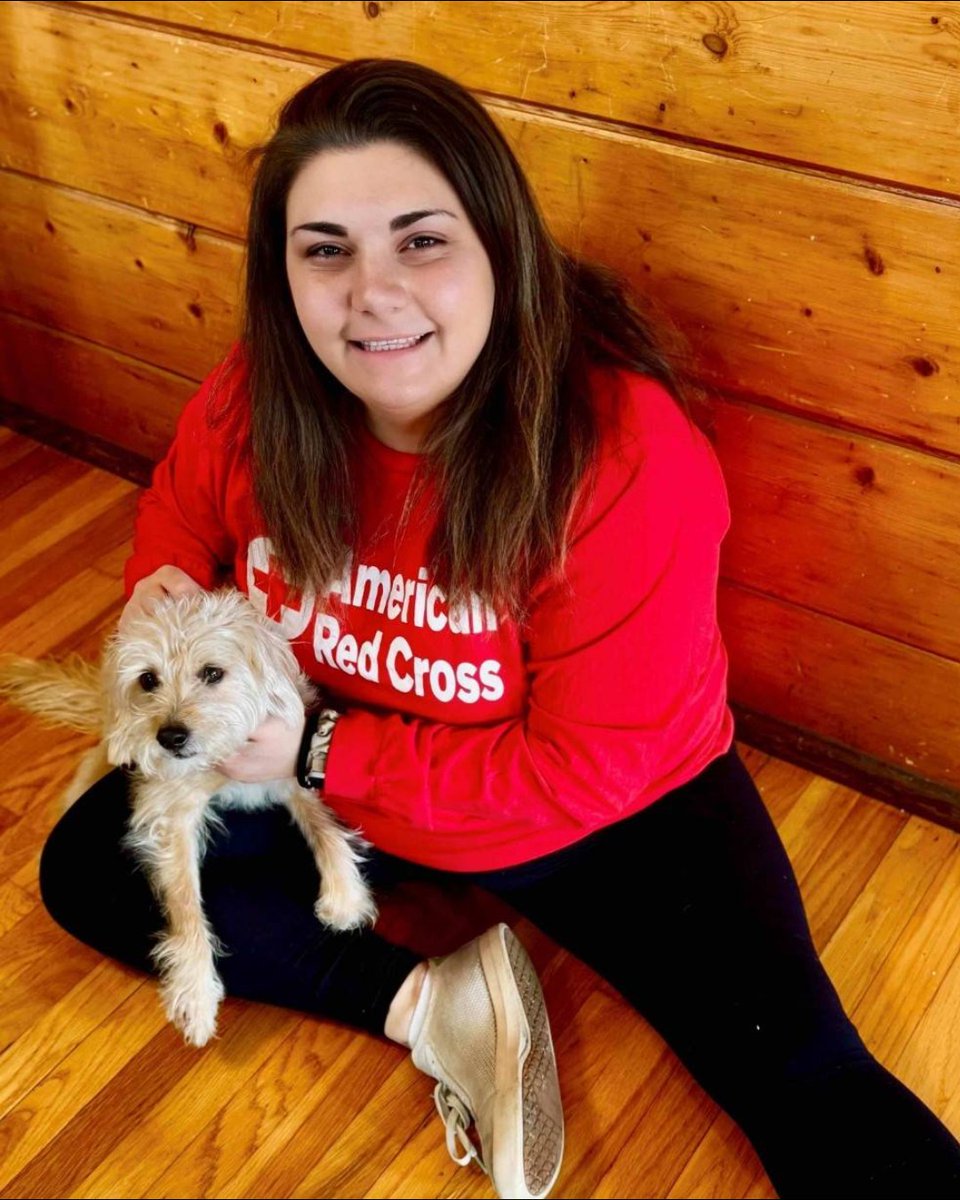 Becca Bohrer never thought of becoming a Red Cross volunteer until the day she received help from one. 

“I had no idea the Red Cross did this sort of thing,” Becca said. 

When a fire broke out in her apartment building last year, Becca escaped with nothing but her dog, Barley.