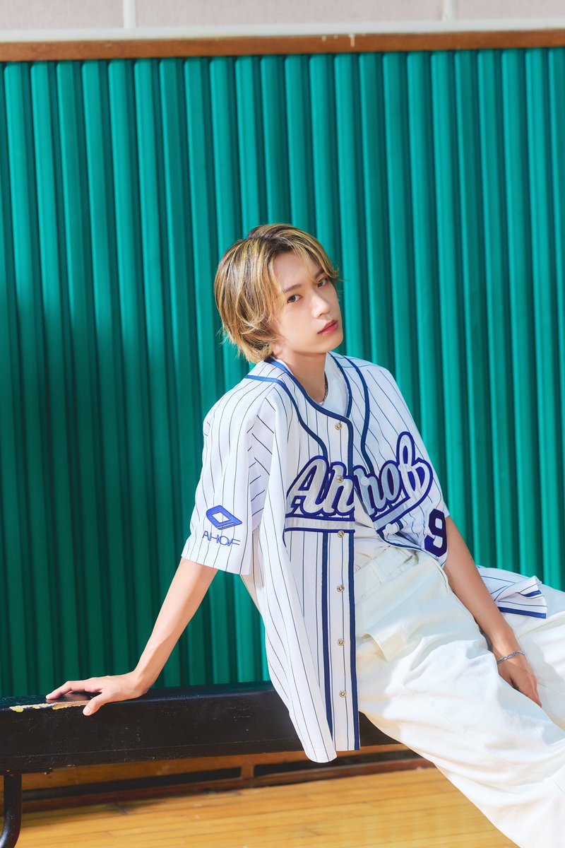 AHOF_official's tweet photo. Concept Photo 2

#SHUAIBO #장슈아이보

AHOF The 1st Mini Album [WHO WE ARE]
➫ 2025.07.01. 6PM (KST)

#AHOF #아홉
#WHOWEARE https://t.co/S9h7Cgw7zF
