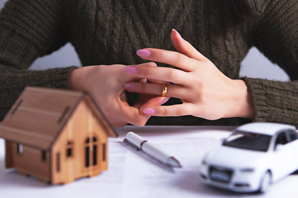 rm_attorneys_'s tweet image. Modifications happen. Whether it’s custody, support, or visitation—we help you adjust legal orders as life changes.
 #PostDivorceSupport #LegalChanges
 bit.ly/3UfaMom