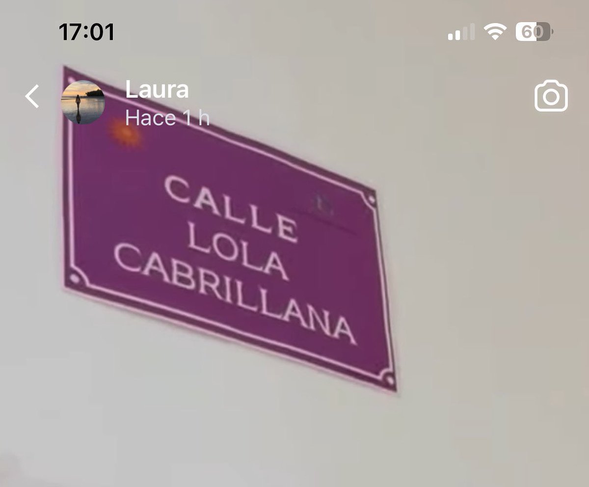En el Instituto Mercedes Labrador tengo una calle con mi nombre. Me he emocionado y todo.