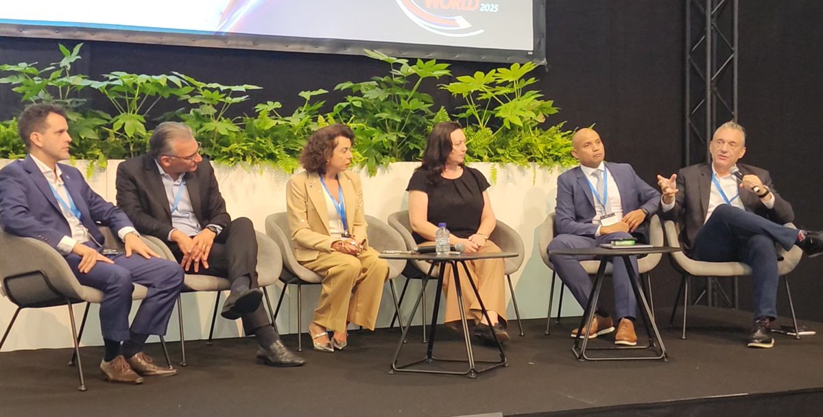 Safer Buildings Coalition (@saferbuildings) on Twitter photo Brad Morell, FirstNet - International speaking with the panel during a #CCW2025 Q&A at <a href="/CritCommsSeries/">TCCA Critical Communications World</a>. Brad Morell, FirstNet - International speaking with the panel during a #CCW2025 Q&A at <a href="/CritCommsSeries/">TCCA Critical Communications World</a>.