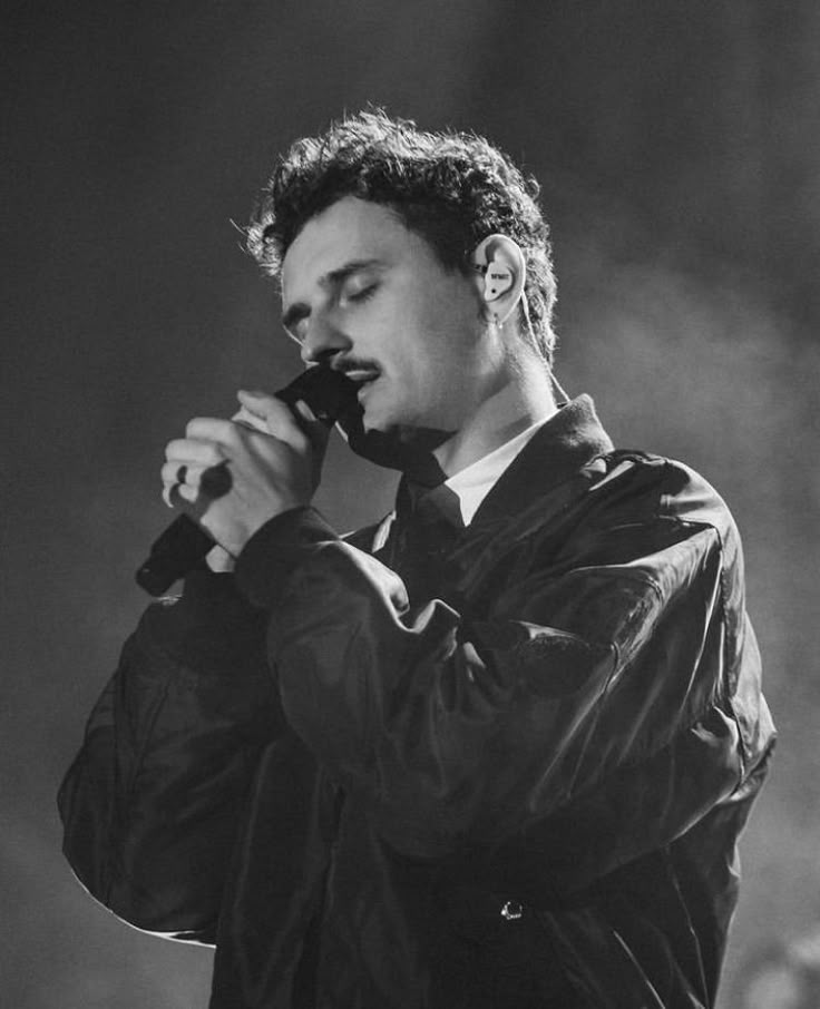 taconasiadło muzyczny robocik 🏳️‍🌈 1-800-⛯ tweet media