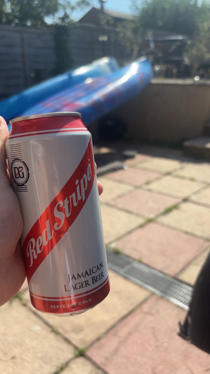 alexmarshy21's tweet photo. Anybody mind if a white boy speaks a little patois 🍻 https://t.co/oUBXEjn0uo