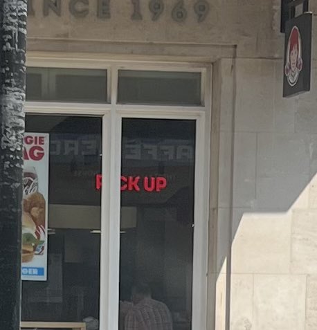 ParentProverbs's tweet image. Dad: Come now @Wendys, your burger wasn’t that bad