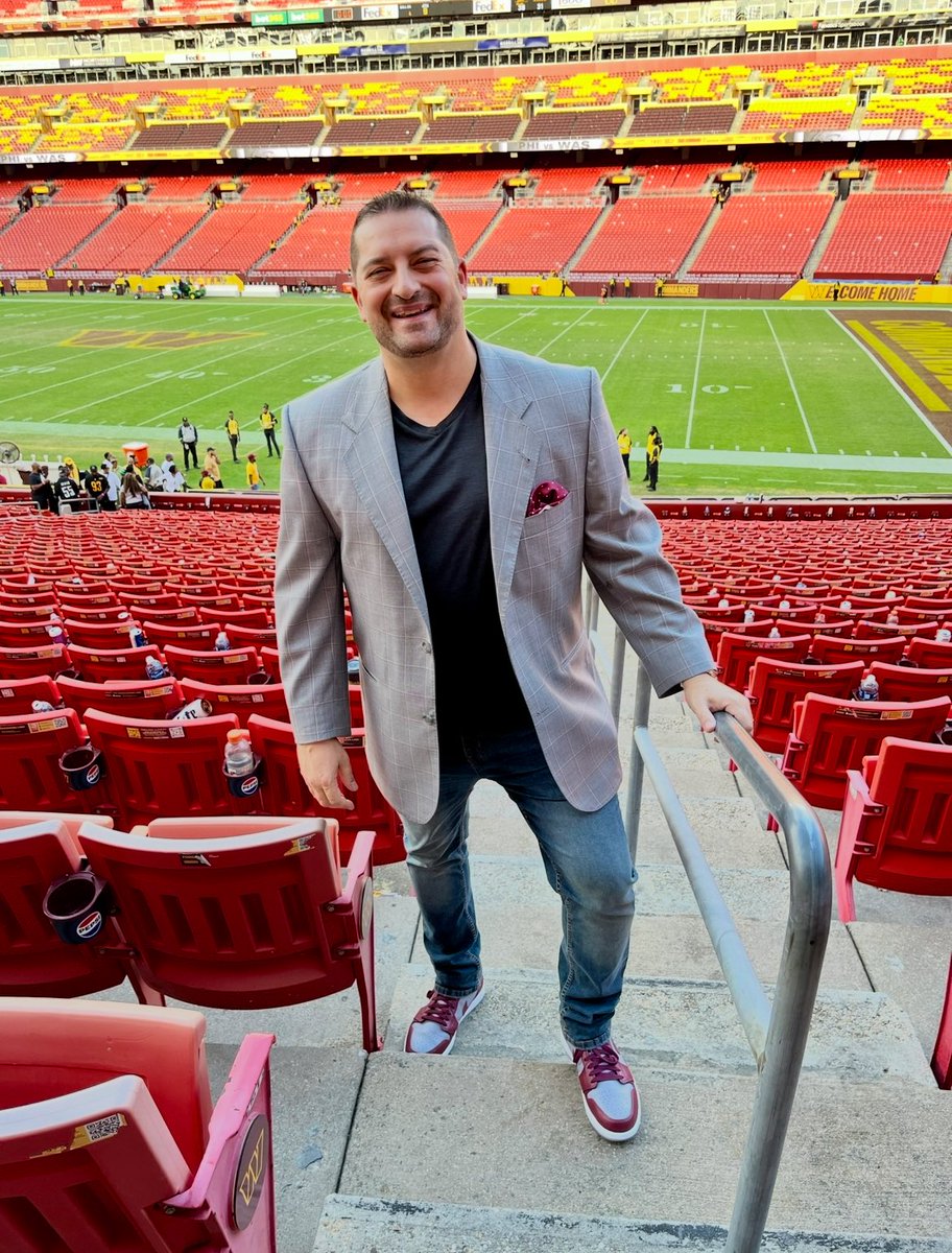 LinacreMedia's tweet image. Season 3️⃣ Fighting For Old DC‼️

Opening Day is 12 weeks away, 👟 by #StadiumCustomKicks. 

#RaiseHail #HTTC #Announcer #NFL #LinacreMediaEvents 🎙️🔥🏈🇺🇸