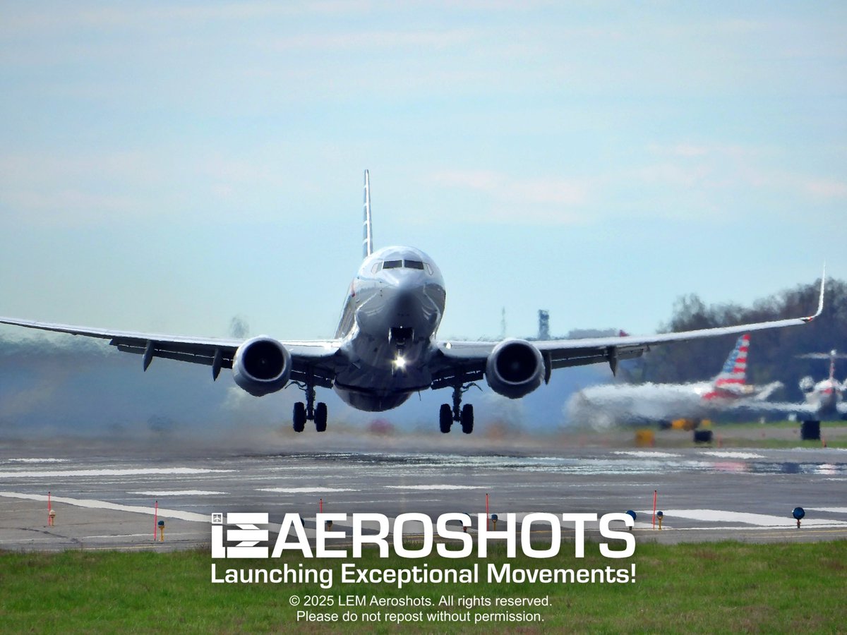 LEMAeroshots's tweet image. The clouds are making these pics dramatic! -LEM 🇺🇸😲☁️

✈️ @AmericanAir @Boeing 737-800 🌐 @TravelOneWorld 🎨 Flag and Flight Livery 📍 DCA (@Reagan_Airport) 🛫 Runway 1 🗓️ April 4, 2024 📸 @Kodak @KodakPIXPRO AZ528

#LEMAeroshots #FlyReagan #American #Boeing #Takeoff #TeamMWAA