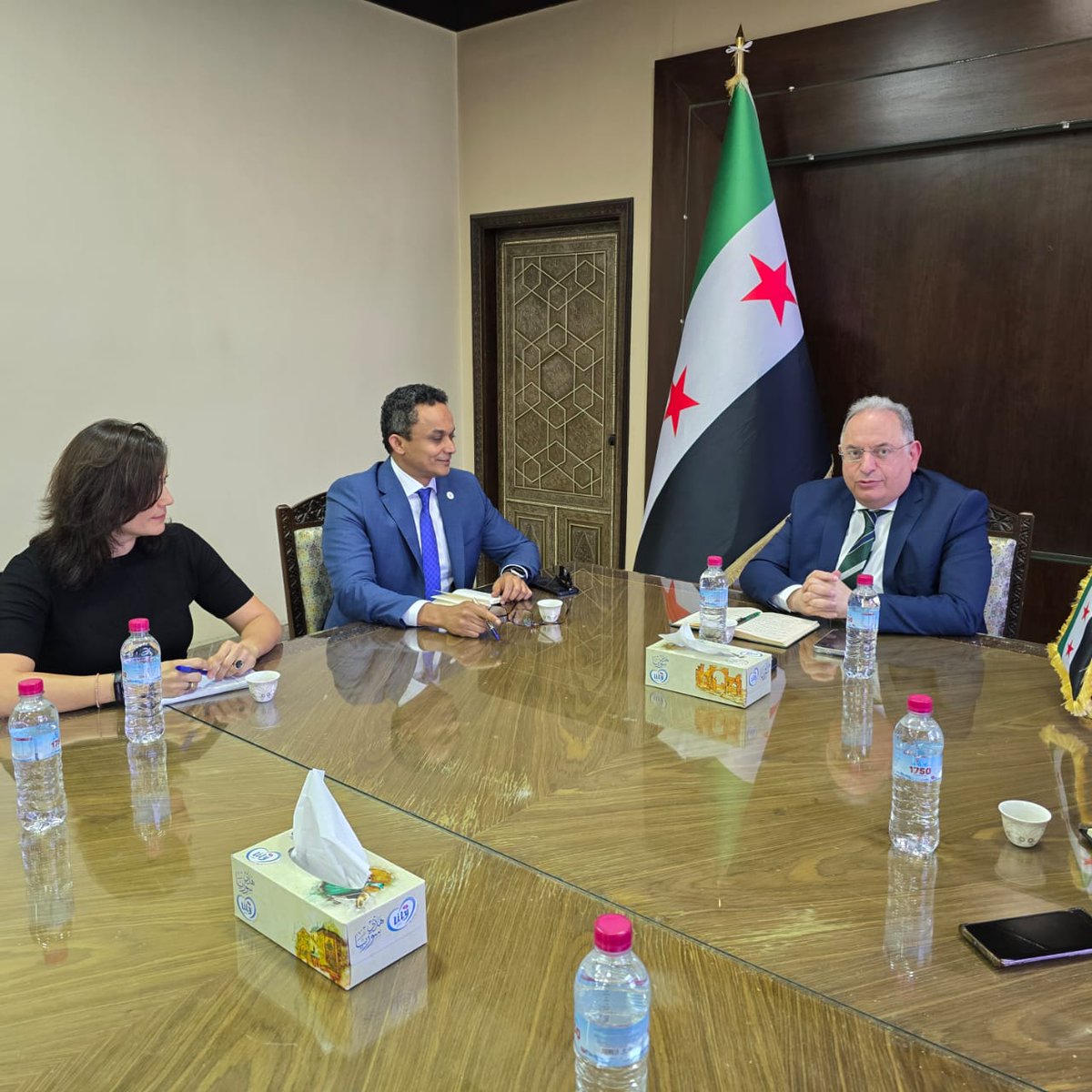 WFP_Syria's tweet image. @WFP_Syria DCD Khalid Osman met FM Yasser Barnieh to deepen our partnership for recovery and resilience putting Syrians first.
In 2025, WFP has supported 3.5M PPL. Yet millions still wait. And we won’t turn away.
Hope is still within reach. Together for a better future.🤝