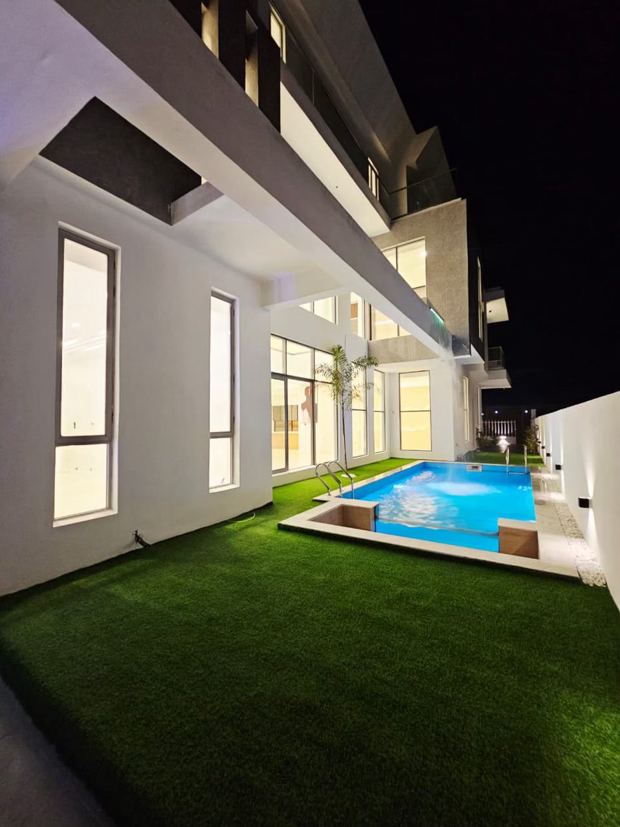 GodwyneGreg007's tweet image. CONTEMPORARY GRANDEUR IN OSAPA LONDON, LEKKI
₦1.68 Billion | 5 Bed | 5.5 Bath | Detached Duplex

Experience luxury redefined in this newly built masterpiece, nestled in the heart of Lekki.
Calls/WhatsApp: +2348034517564
#RealEstate #osapalondon #luxuryproperty
