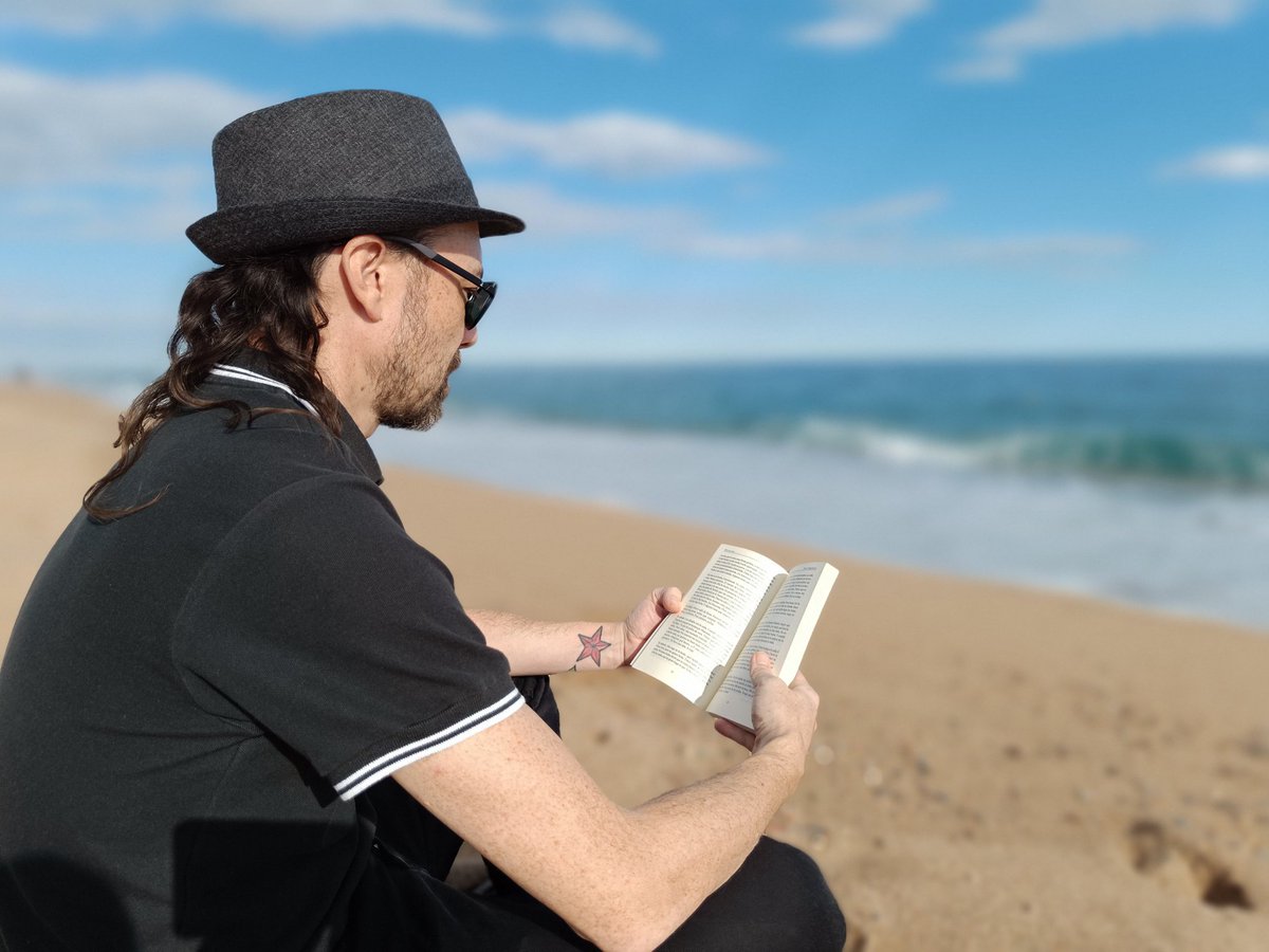 David Guy Finch tweet media