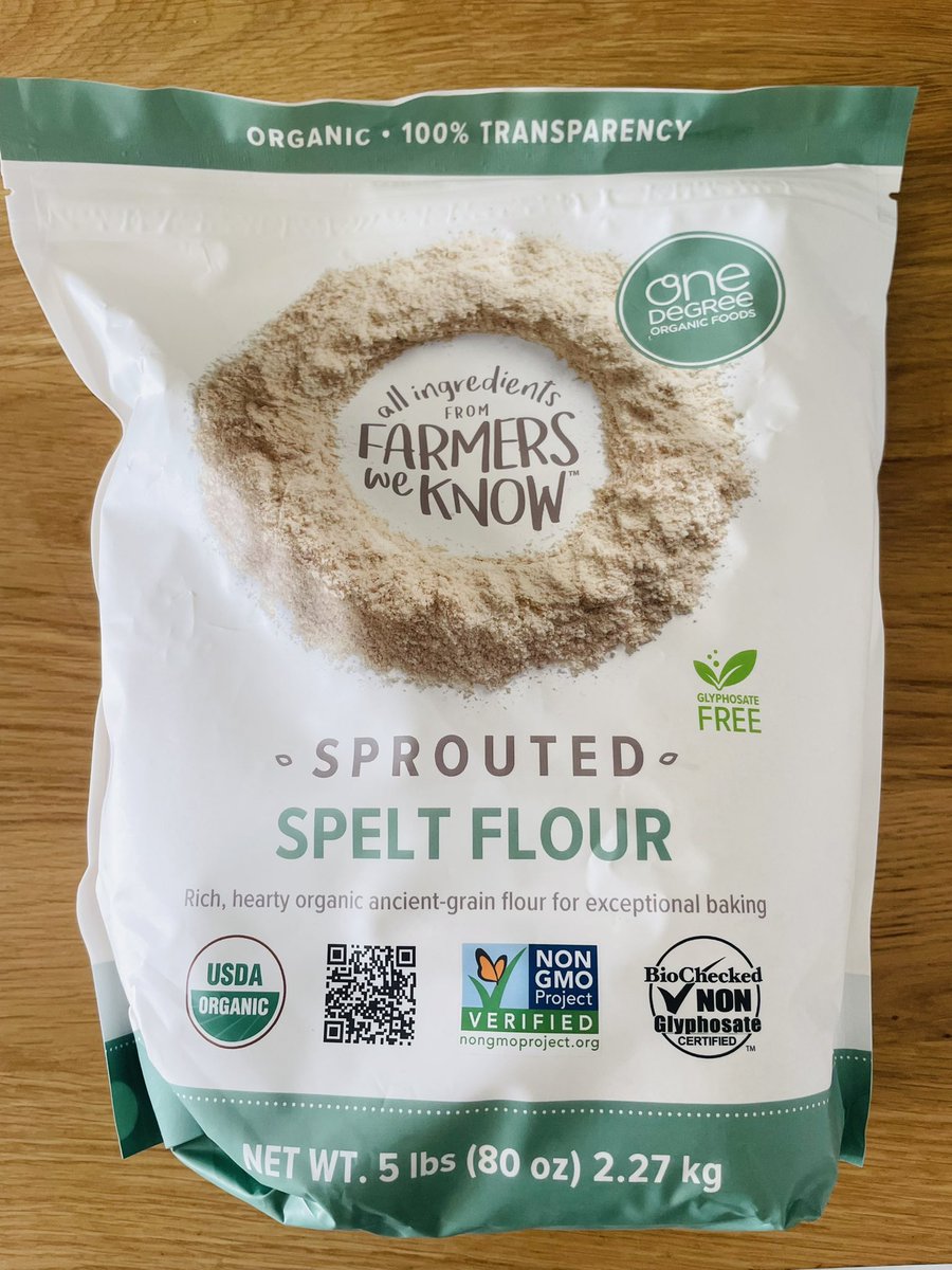 If you’re going to use flour it’s important to use the best quality possible

These are 2 of my favorite brands

-Soft wheat (less gluten)
-Non fortified (no inflammatory added iron)
-Organic (no glyphosate)
