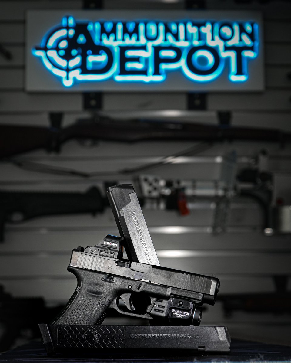 AmmunitionDepot's tweet image. Locked. Loaded. Legendary.
Precision meets power with the @GLOCKInc 47 Gen5 + @holosunoptics 507C & TLR-7X and the Rattlesnake Tactical 34 rd. Glock Pattern Mag
#AmmunitionDepot #EDCSetup #GlockPerfection #Holosun507C #TLR7X #RangeReady #TacticalGear #2A