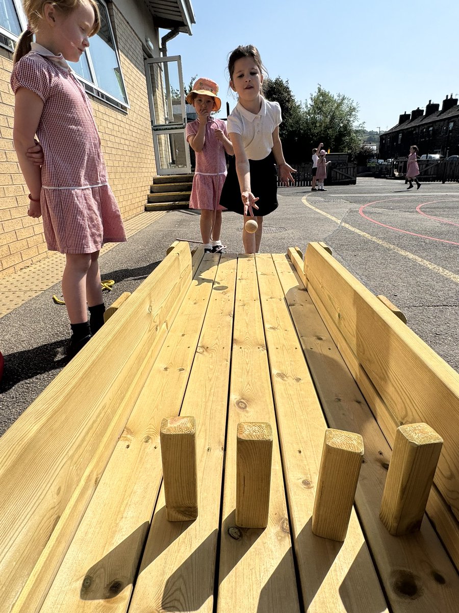 EastMortonCEPrimary tweet media