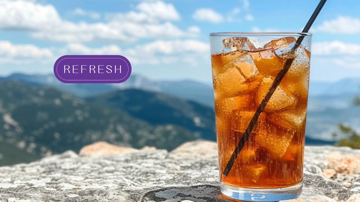 CoffeeDirect's tweet image. Hit the refresh button with iced tea made with any of our delicious, breezy loose leaf teas. 🧊 #NationalRefreshmentDay #LooseLeafTea