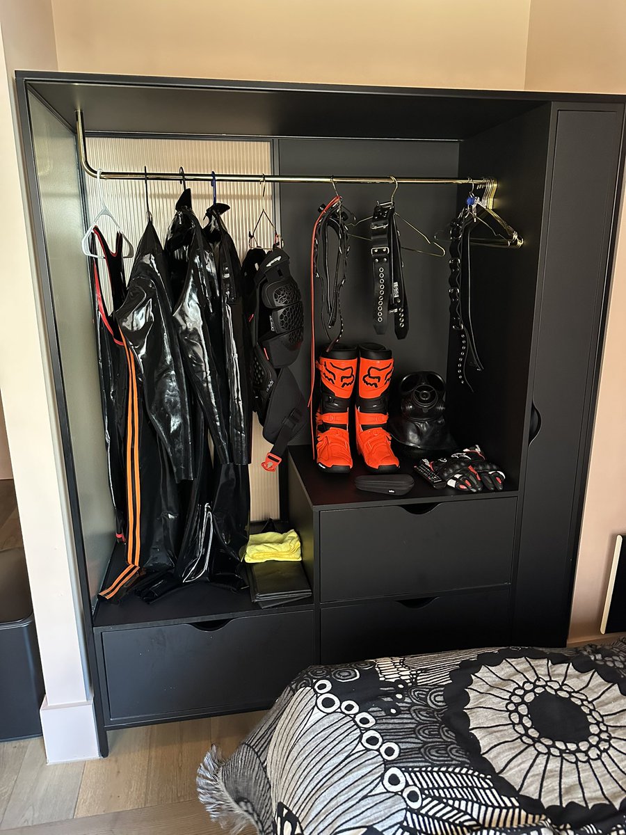 SoundsFun (@jeofpiersonxxx) on Twitter photo All unpacked for MRW All unpacked for MRW