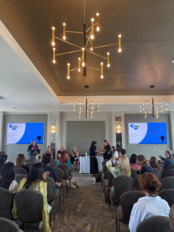 The second winner today was Farhana Afrin Rahman🎉   

Farhana Afrin Rahman won the L.H.M. Ling Outstanding First Book Prize for her book 'After the Exodus: Gender and Belonging in Bangladesh's Rohingya Refugee Camps'📚