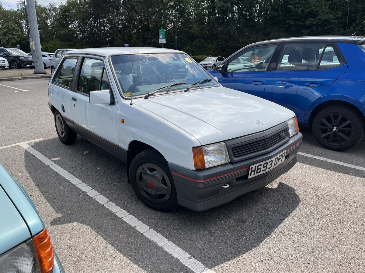 Conrad D. Conelrad tweet media