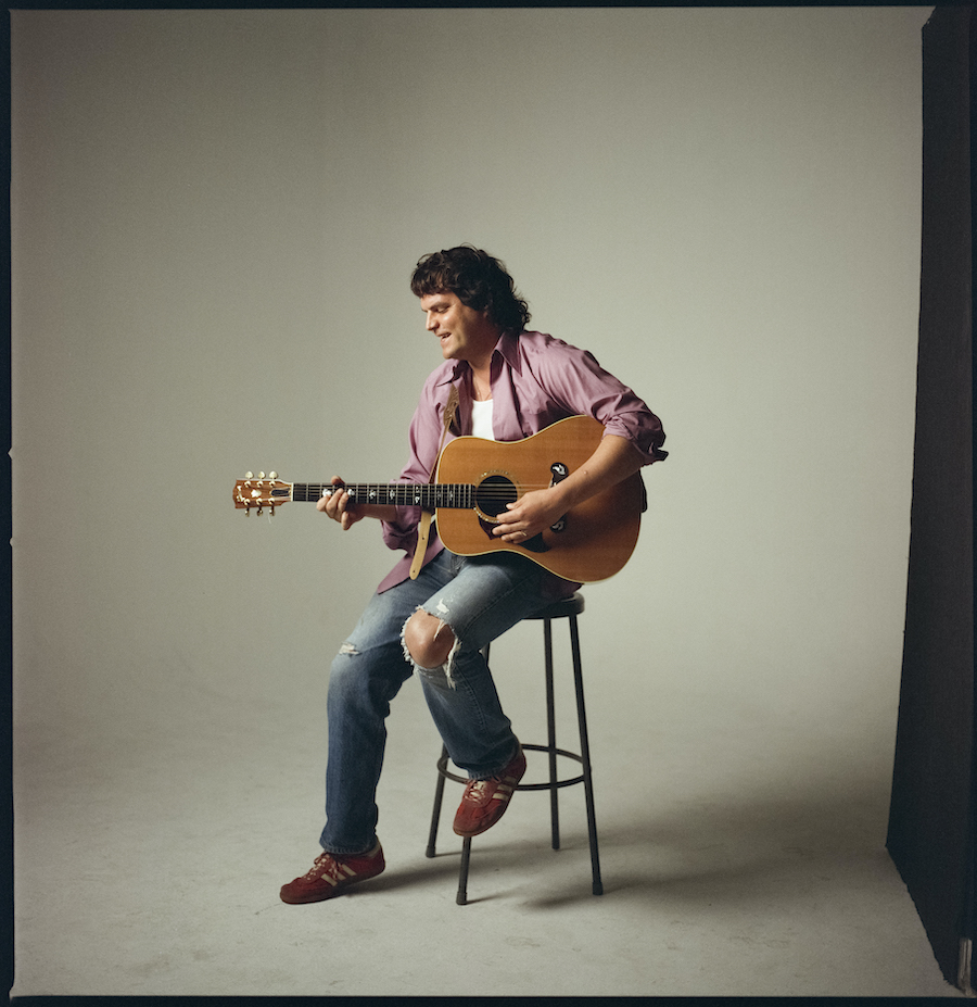 Folk/Psych singer Al Nicol’s new single “You And Me” (Feat. Erin Rae)  out today - mailchi.mp/chartroommedia…