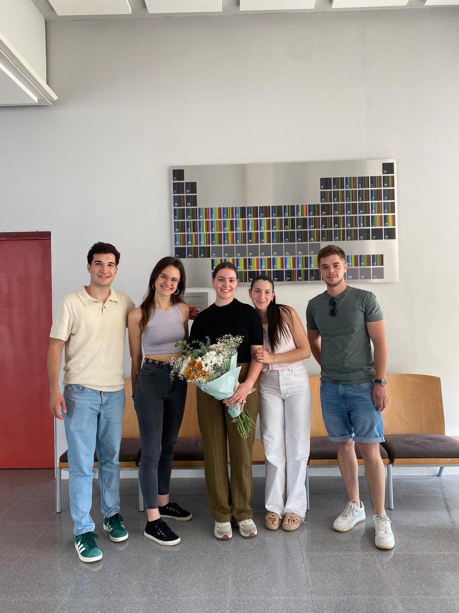NuMeH_Group's tweet image. 👋🏻👋🏻Avui la Cristina, estudiant del màster en nutrició i metabolisme de la Universitat Rovira i Virgili, ha presentat el seu treball fi de màster amb èxit👏🏻👏🏻👏🏻
Enhorabona i molta sort en el futur!
@bioquimicaURV @TecnATox