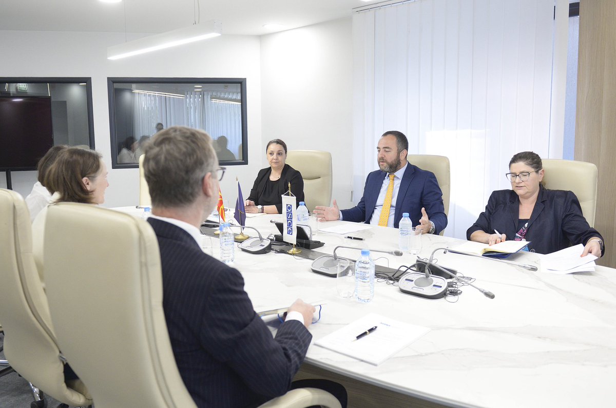 OSCE_Skopje (@osce_skopje) on Twitter photo Today Ambassador Wahl and <a href="/KateFearonOSCE/">Kate Fearon</a>, met w. Minister of Internal Affairs Panche Toshkovski. <a href="/mvr_javnost/">Министерство за внатрешни работи</a>
Reaffirming our strong co-operation & shared commitment to reform, capacity building, and fighting organised crime & corruption ➡️ to create lasting positive impact.🇲🇰 Today Ambassador Wahl and <a href="/KateFearonOSCE/">Kate Fearon</a>, met w. Minister of Internal Affairs Panche Toshkovski. <a href="/mvr_javnost/">Министерство за внатрешни работи</a>
Reaffirming our strong co-operation & shared commitment to reform, capacity building, and fighting organised crime & corruption ➡️ to create lasting positive impact.🇲🇰