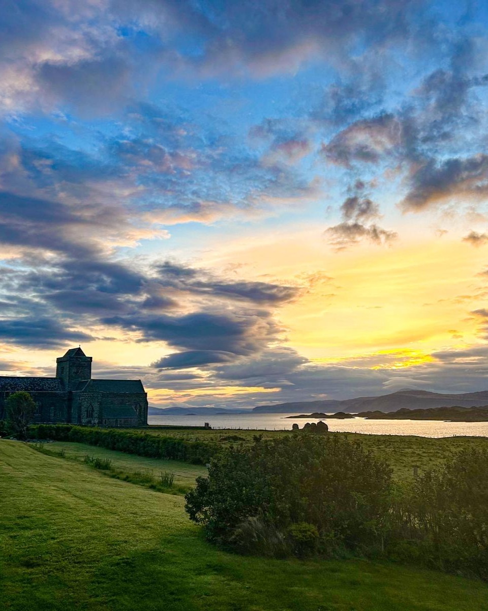 As we approach the summer solstice, there’s a special stillness that settles over Iona. 🌞🌿
 With the longest day of the year just ahead, there’s even more time to slow down, explore the island, and soak in the peace that makes this place so unique.

#SummerSolstice #VisitIona