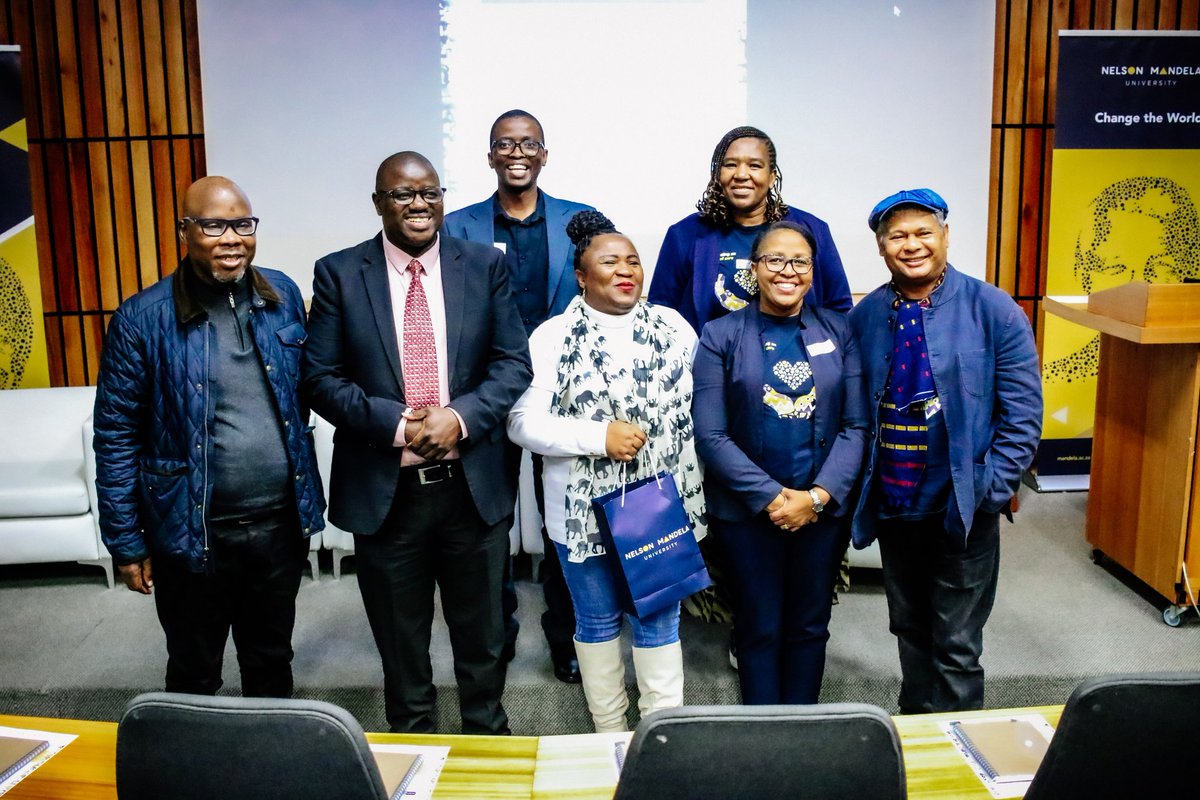 MandelaScience's tweet image. Great dialogue at NMU Business School on Africanising the Science curriculum through multilingualism &amp;amp; indigenous knowledge. Thank you Dr Nomalungelo Ngubane (UFS) for your insights. Together we shape inclusive, relevant education! 🌍 #nmuscience #africanisation #mandelauni