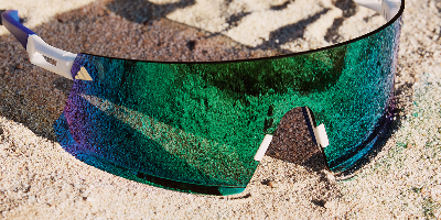 This summer, experience the perfect blend of performance and style with the **Adidas Dunamis SP0090. Check out our in-depth review to find out why these sunnies are a must-have for your sports wardrobe!  #Adidas #SportStyle #SportStars  sportstarsmag.com/2025/05/adidas…