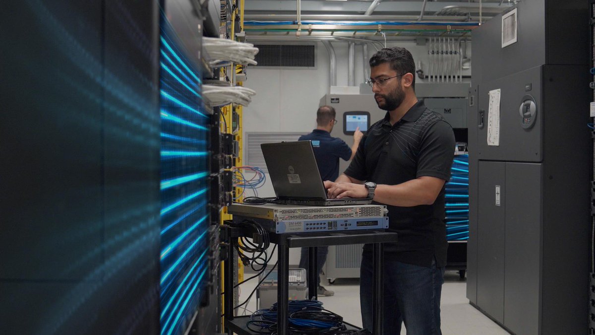 Armstrong’s network isn’t just cables and connections — it’s what powers your everyday life. 

🌐 3.5M devices connect/month
📈 +40% usage/year
🧵 +1,000 miles of fiber
⚡ Capacity doubles every 2 yrs

Learn more at: armstrongonewire.com/Network