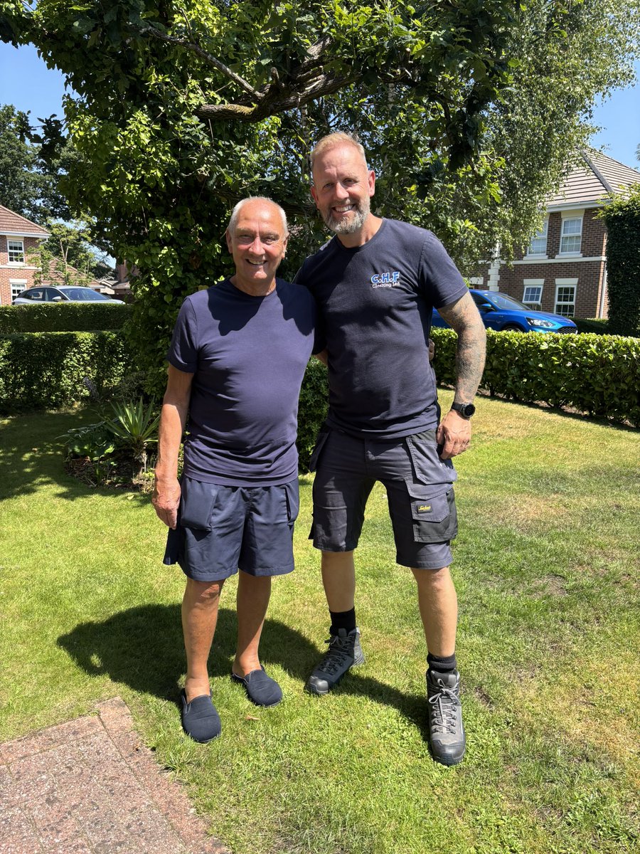 Longblue (@longblue73) on Twitter photo An absolute pleasure working for <a href="/brian_horton4/">Brian Horton</a> today. What a gentleman โฝ๏ธ๐๐ป
<a href="/ManCity/">Manchester City</a>
#MCFC An absolute pleasure working for <a href="/brian_horton4/">Brian Horton</a> today. What a gentleman โฝ๏ธ๐๐ป
<a href="/ManCity/">Manchester City</a>
#MCFC