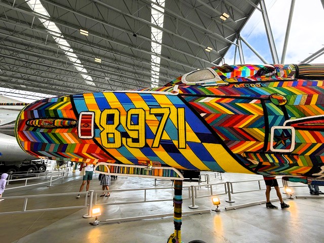 Harriet Baskas (@hbaskas) on Twitter photo Transforming a weapon of war into a colorful work of art.
stuckattheairport.com/2025/06/18/tra…
#StuckAtTheAirport <a href="/museumofflight/">The Museum of Flight</a> #Aviation #art Transforming a weapon of war into a colorful work of art.
stuckattheairport.com/2025/06/18/tra…
#StuckAtTheAirport <a href="/museumofflight/">The Museum of Flight</a> #Aviation #art