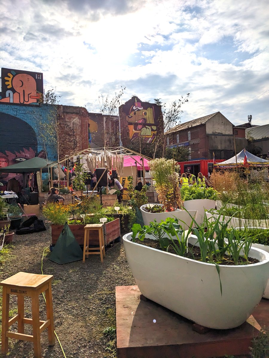 Join us tomorrow morning at the Brink! site on Union Street in Belfast for a creative recycled art collaboration, a worth-not-waste panel discussion and a waste-ful workshop. #WorthNotWaste #SummerSolstice25 @PlayThinkBrink playthinkbrink.com/friday-20th