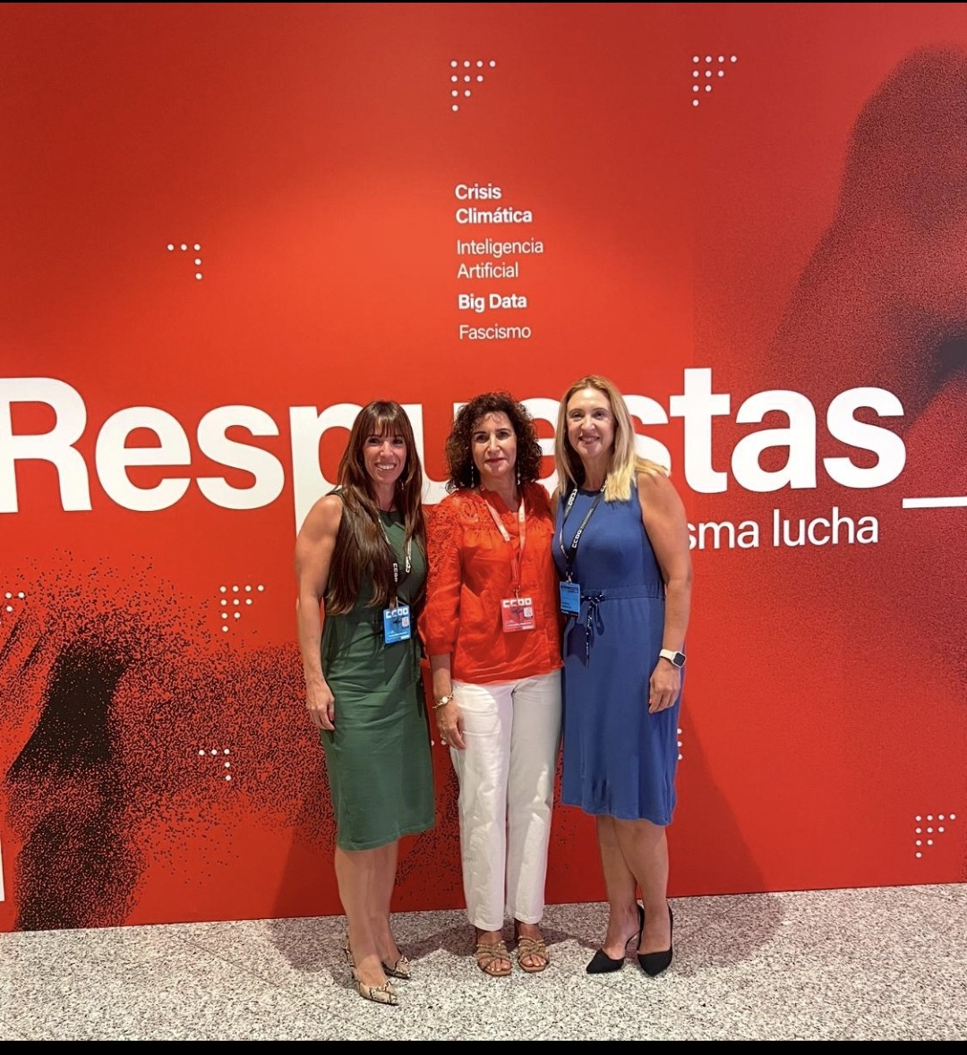 SRP | Sindicato Reformista de Policías (@arpolicias) on Twitter photo En 13° Congreso Confederal <a href="/CCOO/">COMISIONES OBRERAS</a> con Áurea Ramos,Secretaria <a href="/FSCdeCCOO/">FSC-CCOO</a> Igualdad, Diversidad y Seguridad Pública
Nuestras representantes Leticia Chica y <a href="/MariloValenciaO/">Marilo Valencia Orti</a> precursoras LIBERTAD SINDICAL,han expuesto necesidad imperiosa conseguir DERECHO FUNDAMENTAL en <a href="/policia/">Policía Nacional</a>👮♀️👮♂️ En 13° Congreso Confederal <a href="/CCOO/">COMISIONES OBRERAS</a> con Áurea Ramos,Secretaria <a href="/FSCdeCCOO/">FSC-CCOO</a> Igualdad, Diversidad y Seguridad Pública
Nuestras representantes Leticia Chica y <a href="/MariloValenciaO/">Marilo Valencia Orti</a> precursoras LIBERTAD SINDICAL,han expuesto necesidad imperiosa conseguir DERECHO FUNDAMENTAL en <a href="/policia/">Policía Nacional</a>👮♀️👮♂️