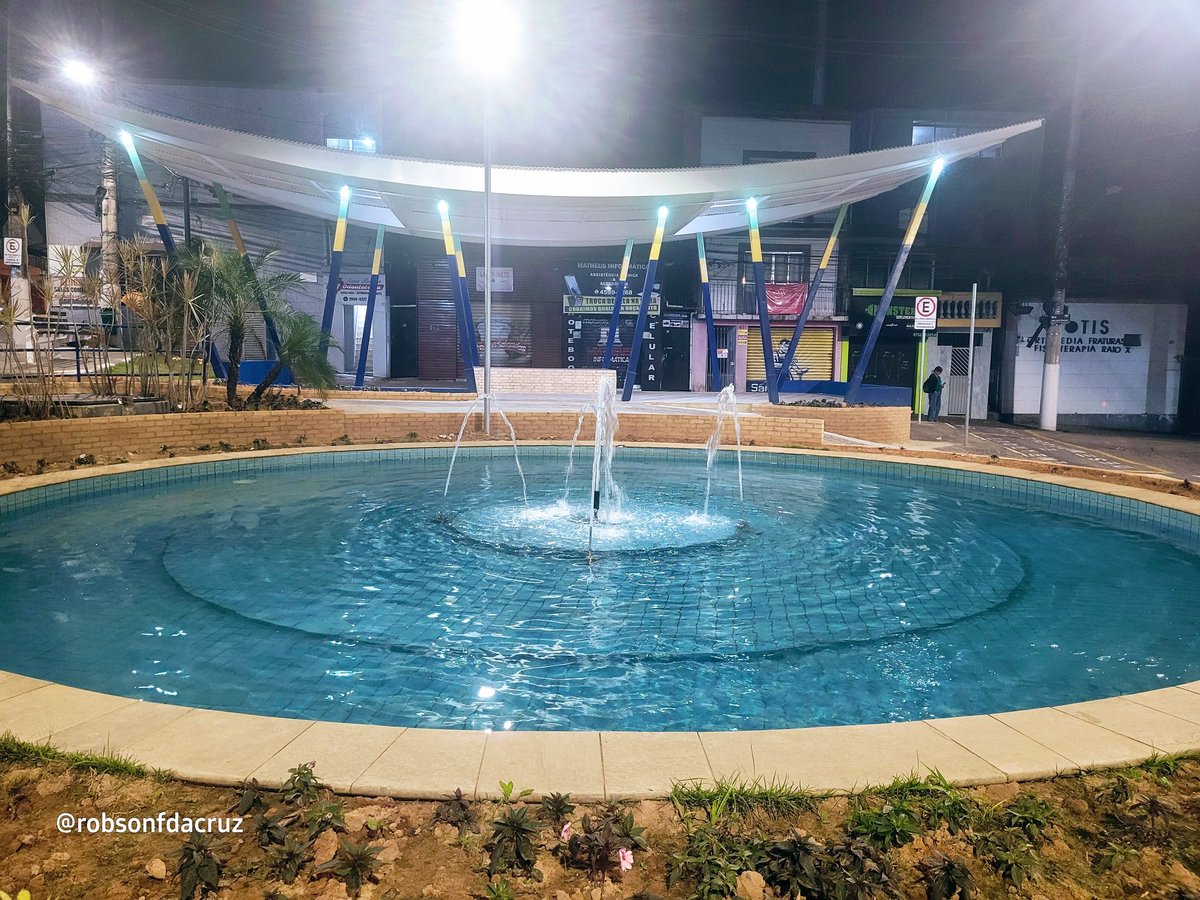 Praça da fonte luminosa 
#praça #fonte #Itapecericadaserra