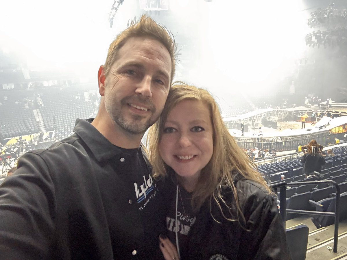 Happy Birthday to my guy <a href="/phikapbob/">Bob Moreo</a> ! 

I love you! Let’s make today epic!