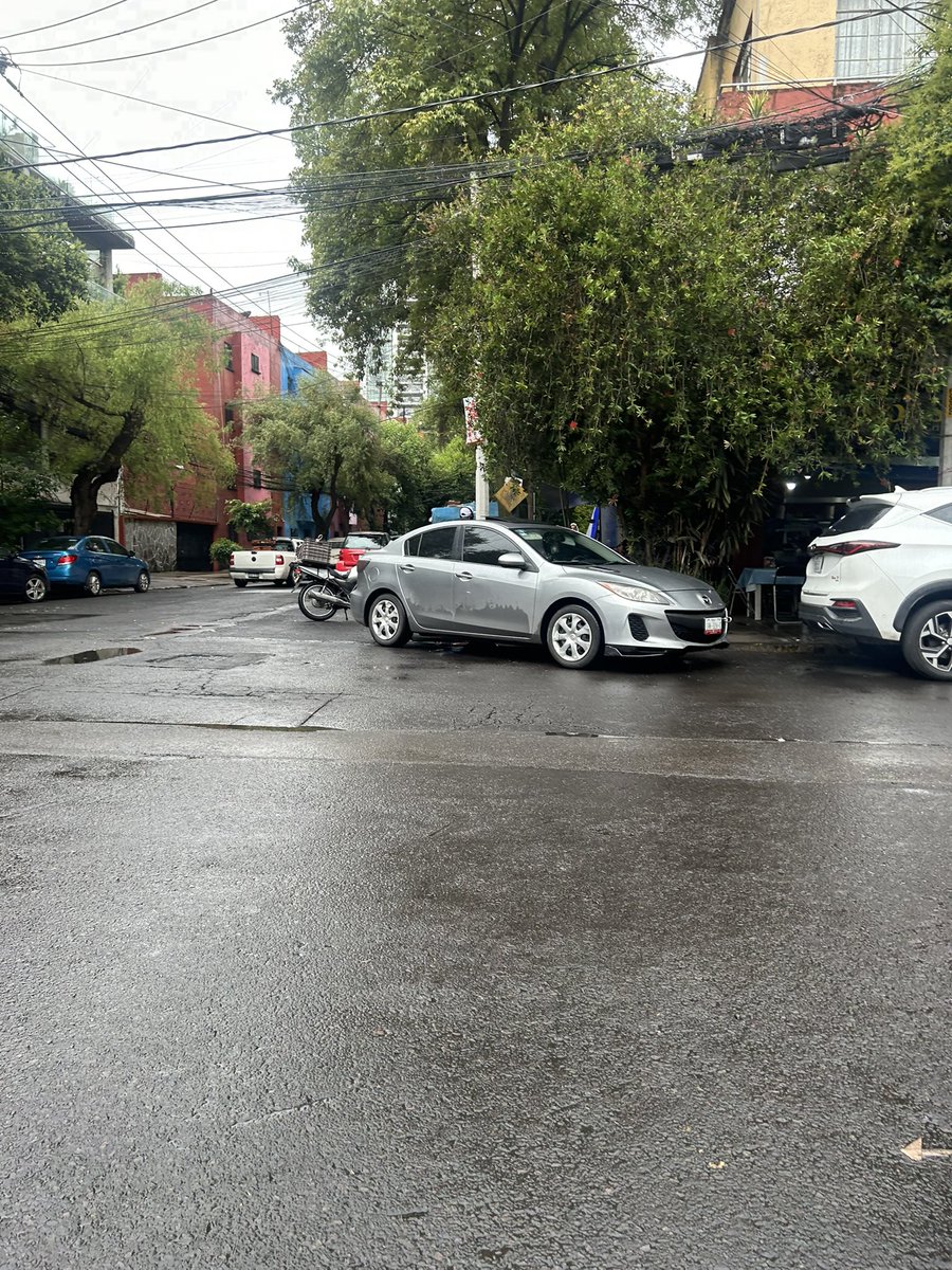 Col. Guadalupe Inn tweet media