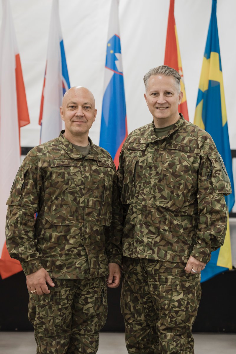 📣 Multinational Division North holds farewell ceremony for Deputy Commanders

🤝 Today, #MNDN held a farewell ceremony for Deputy Commander Brigadier General Sandris Gaugers 🇱🇻 and Deputy Commander (Manoeuvre) Brigadier General Jean-Francois Cauden 🇨🇦

⭐️ The ceremony was