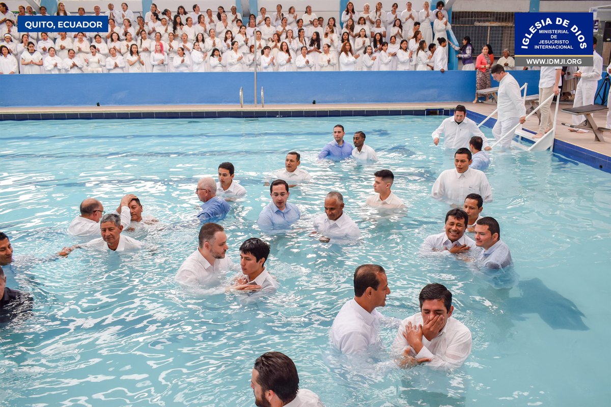 IDMJIoficial's tweet photo. 🇪🇨 Fotografías de los Bautismos en Agua en Ecuador - 2025
https://t.co/PPKNT9iL13

Con gran gozo y con el trasfondo espiritual que representa, se celebraron los bautismos en agua en Ecuador, en las ciudades de Ibarra, Quito, Guayaquil y Cuenca, donde más de 1100 hermanos provenientes de Iglesias cercanas se congregaron para ser partícipes de este importante acto de fe.

Los hermanos de Ecuador dan gracias a Dios por este hermoso momento, también le expresan su agradecimiento muy especial a nuestra amada Hermana María Luisa Piraquive, a nuestro Hermano César Eduardo Moreno y a nuestra Hermana Ángela Oviedo por la realización de los bautismos en agua.

Los bautismos fueron presididos por el hermano José Muñoz, supervisor de la Iglesia en Boyacá, el hermano Mauricio Muñoz, supervisor de la Iglesia en Venezuela; y el hermano Boris Caicedo, supervisor de la Iglesia en Ecuador.
