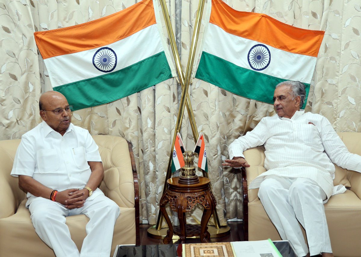 Shri Basavaraj S. Horatti, Chairman of the Karnataka Legislative Council called on Hon'ble Governor of Karnataka Thaawarchand Gehlot at Raj Bhavan.