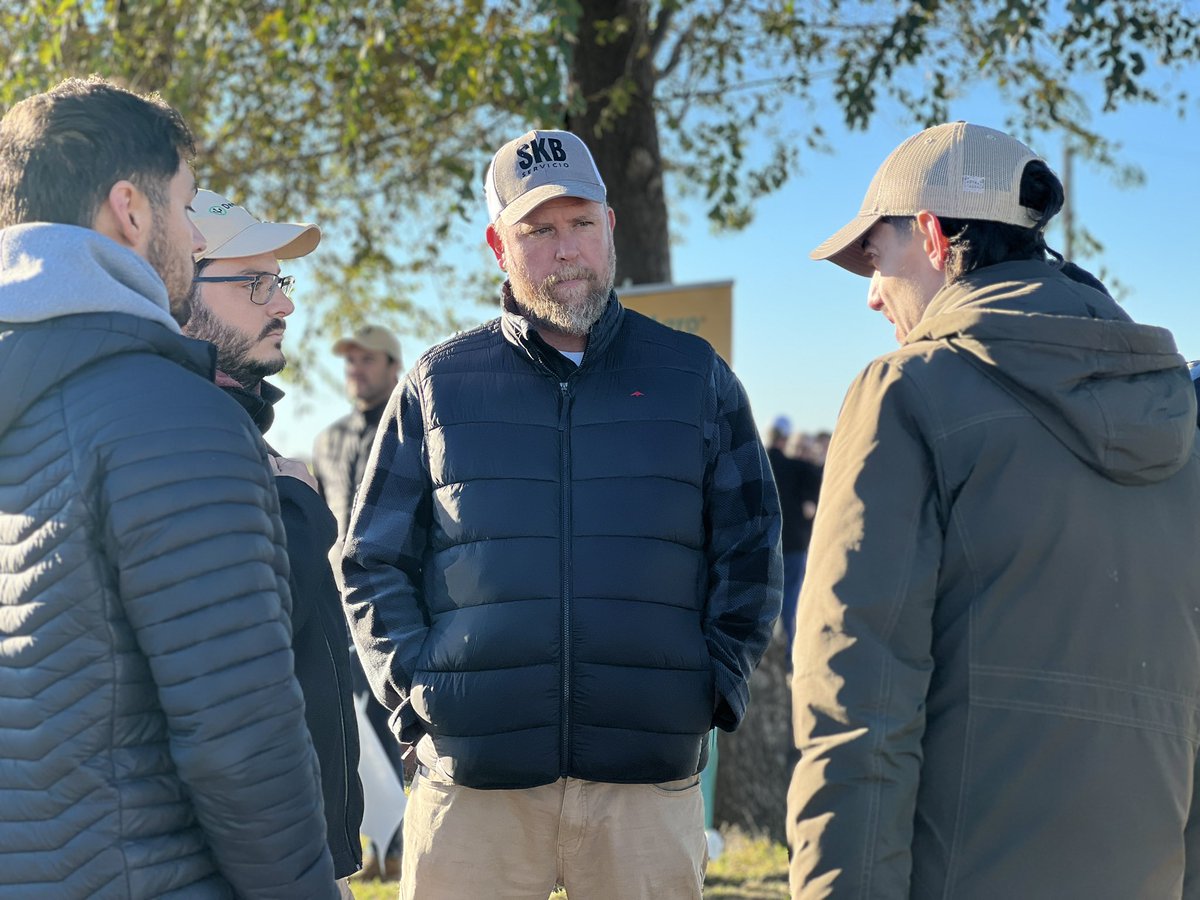 DeepAgro tweet media