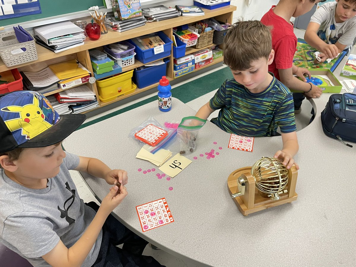๐
๐๐๐๐ ๐น๐๐๐๐๐-๐น๐ถ๐๐ถ (@mrs_fleuryfata) on Twitter photo On this last day of daily lessons (this school year), these amazing #empowerreading Ss are having fun while consolidating sounds, spelling patterns/keywords, & irregular words! <a href="/StMartinOCSB/">St. Martin de Porres School</a> #ocsbliteracy On this last day of daily lessons (this school year), these amazing #empowerreading Ss are having fun while consolidating sounds, spelling patterns/keywords, & irregular words! <a href="/StMartinOCSB/">St. Martin de Porres School</a> #ocsbliteracy