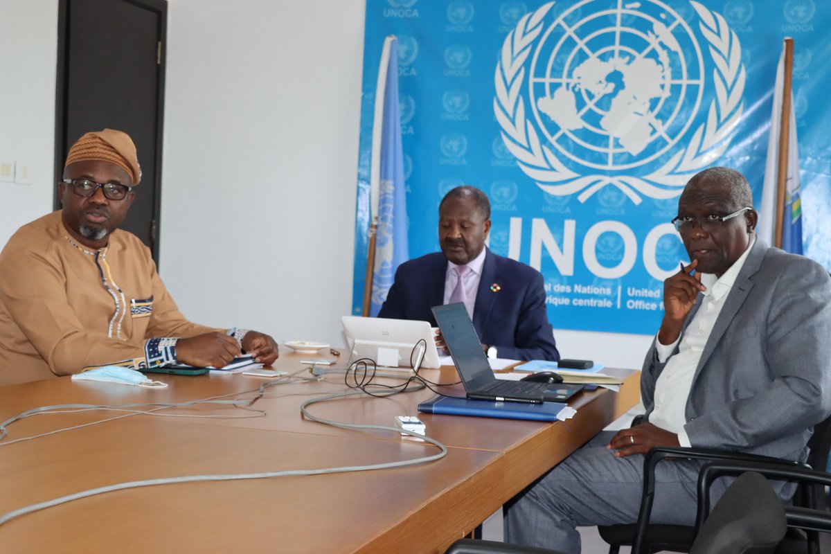 ONU Afrique centrale (@unoca_news) on Twitter photo Le Chef de l’<a href="/UNOCA_NEWS/">ONU Afrique centrale</a> s’est entretenu en visioconférence avec les Rep. des institutions financières internationales, dont <a href="/IMFNews/">IMF</a> & <a href="/Banquemondiale/">Banque mondiale</a>. Echanges sur les priorités communes & le renforcement de la collaboration y compris ds le domaine de la prévention des conflits Le Chef de l’<a href="/UNOCA_NEWS/">ONU Afrique centrale</a> s’est entretenu en visioconférence avec les Rep. des institutions financières internationales, dont <a href="/IMFNews/">IMF</a> & <a href="/Banquemondiale/">Banque mondiale</a>. Echanges sur les priorités communes & le renforcement de la collaboration y compris ds le domaine de la prévention des conflits
