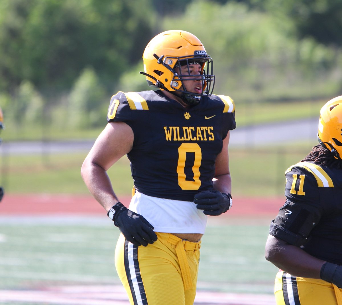 🚨Valdosta (Ga.) DE Corey Howard was set to commit tomorrow but he has shifted that to Tuesday at 7:30 p.m. 

Profile: on3.com/db/corey-howar…