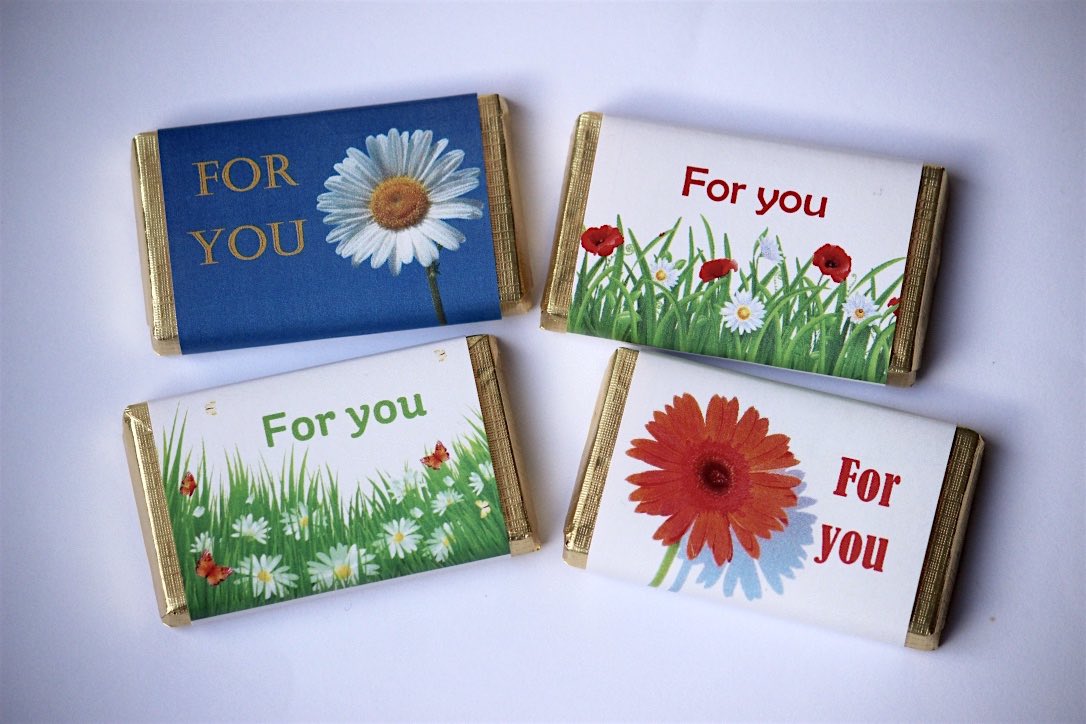 The end of term is approaching, fast ...... many class reps are starting to panic as they haven't collected funds for teachers' gifts, let alone decided what to buy!

Have you thought about gifts with a personal touch?

A box of 40 chocs with a heartfelt message on the wrapper 🍫