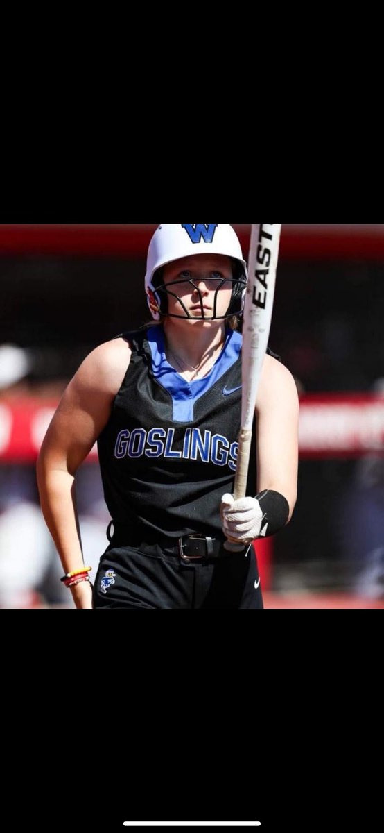 Congratulations to Allison Howlett being named HM All-Region.