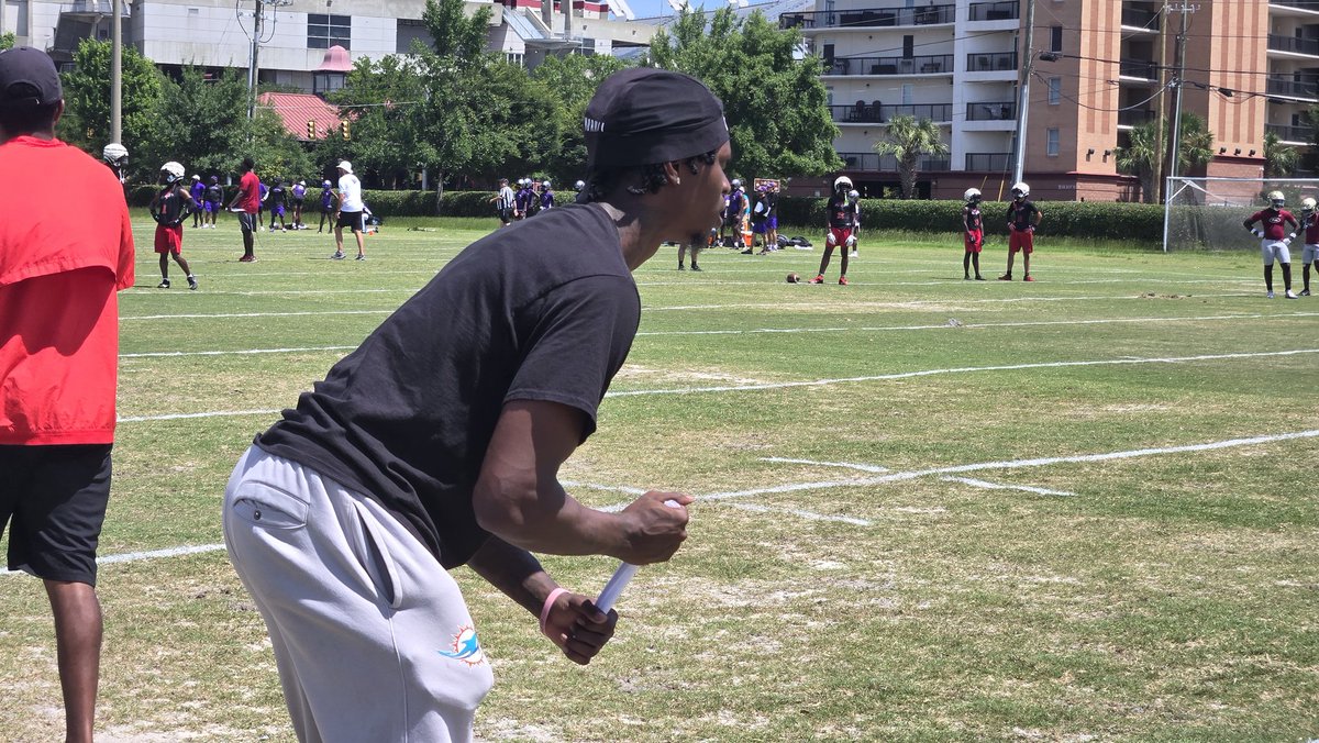 Lou Bezjak (@louatthestate) on Twitter photo Miami Dolphins DB and former #Gamecocks standout Cam Smith out here helping his alma mater <a href="/WestwoodFB/">Westwood Football</a> while on break from NFL Miami Dolphins DB and former #Gamecocks standout Cam Smith out here helping his alma mater <a href="/WestwoodFB/">Westwood Football</a> while on break from NFL