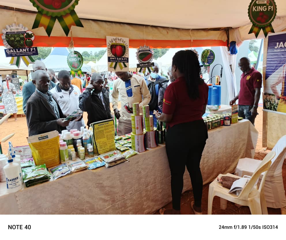 a_syova's tweet photo. πΎ Day 3 at #PEWOSAExpo2025 & the Syova Seed Uganda tent is buzzing! π
Farmers are turning up for hybrid seeds, quality agrochemicals, & expert advice that drives real profits! π°
Letβs grow smarterβtogether!
π 0778884885 | 0700399409
#SyovaSeedUG #FarmForProfit #HybridPower https://t.co/kj8S64DT78