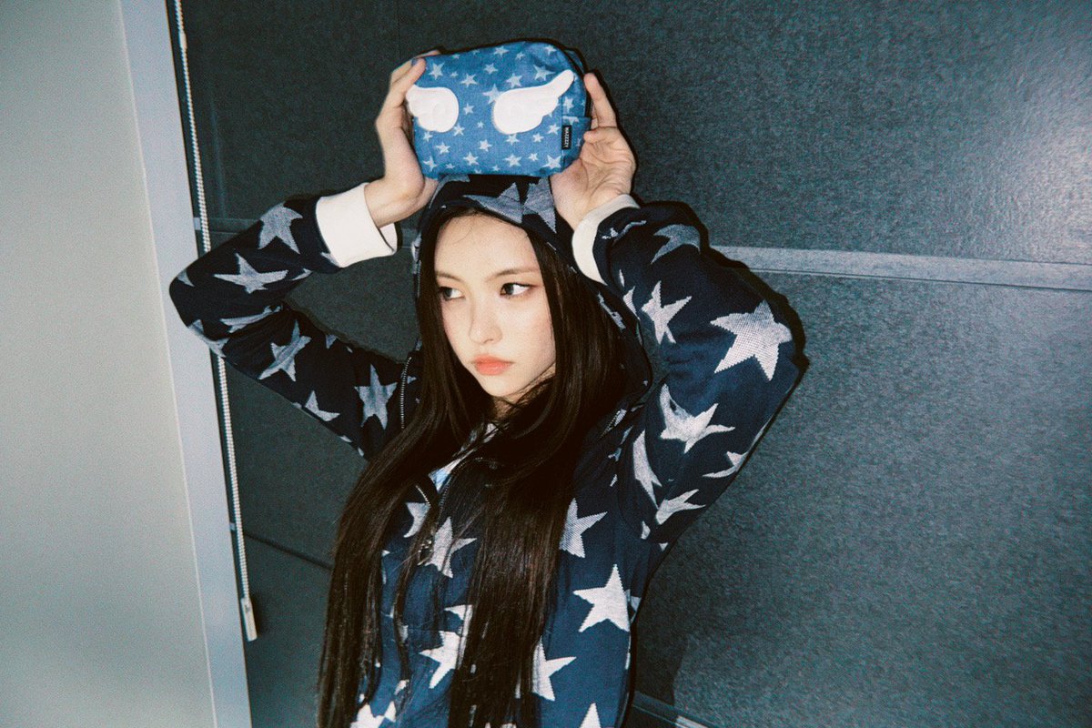 ILLIT WEVERSE tweet media