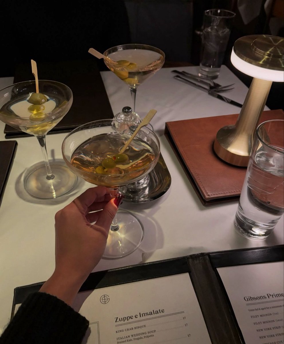 National Martini Day you say?? Where do we sign up. || 📸 credit/permission: not.your.poi